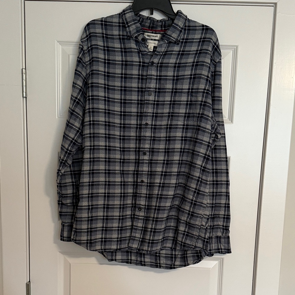 Goodthreads| Classic Slim Fit Flannel Plaid Men's Shirt - Grey and Navy XLT.